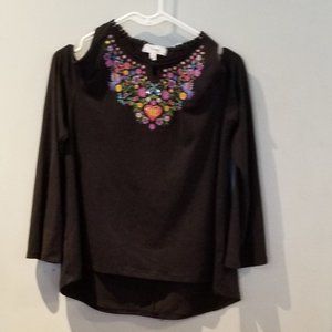 Girls long sleeve shirt with shoulders out